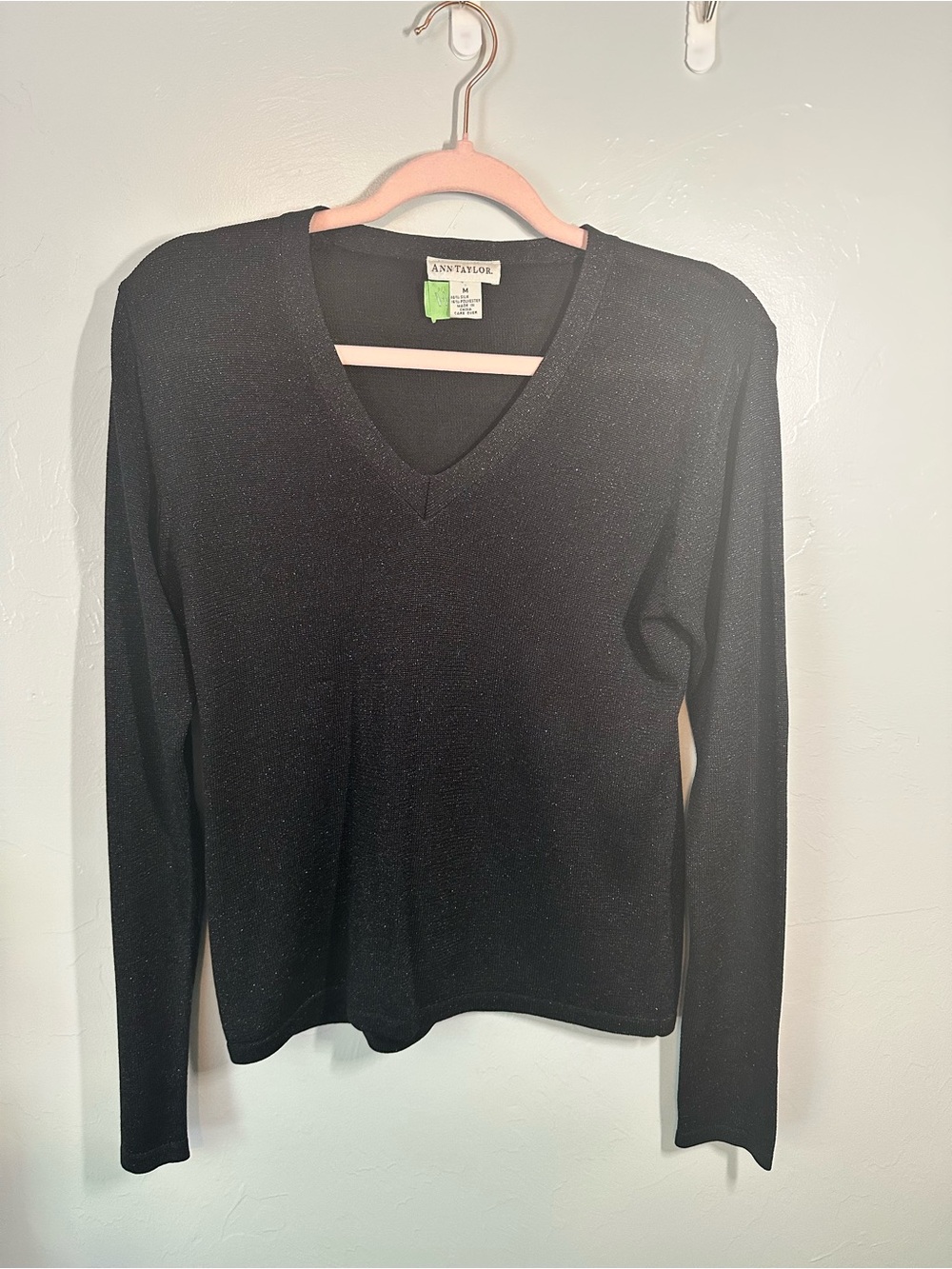 Ann Taylor Black Glitter V-Neck Long Sleeve Knit Top